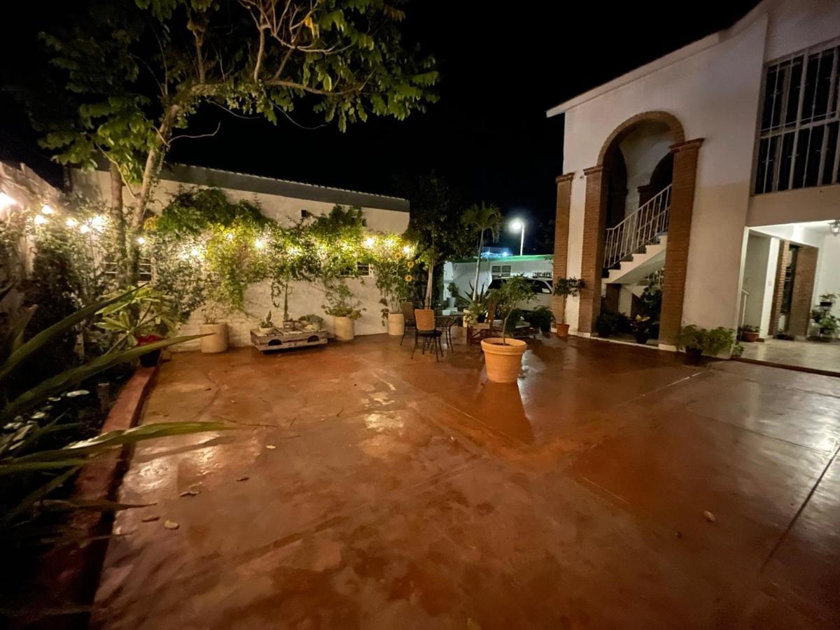Adventure Inn La Paz Ngoại thất bức ảnh